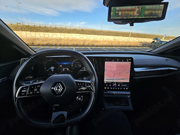 RENAULT Megane 2022 — imagine 5