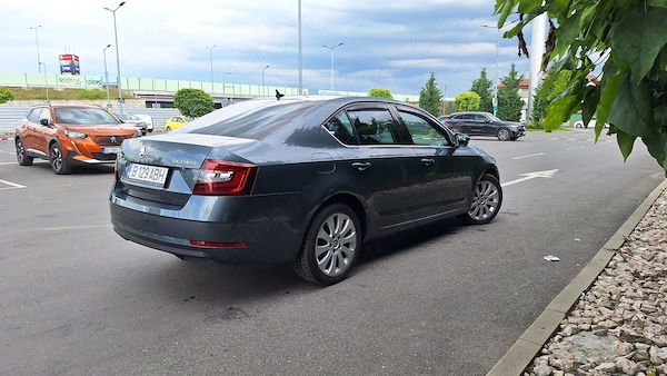 SKODA Octavia 2020 — imagine 3