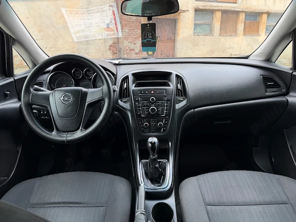 OPEL Astra 2011 — imagine 6