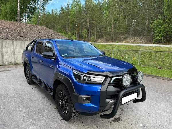 2021 Toyota HiLux 2.8 204 CP Cabină dublă 4WD SR+ Invincible X Auto