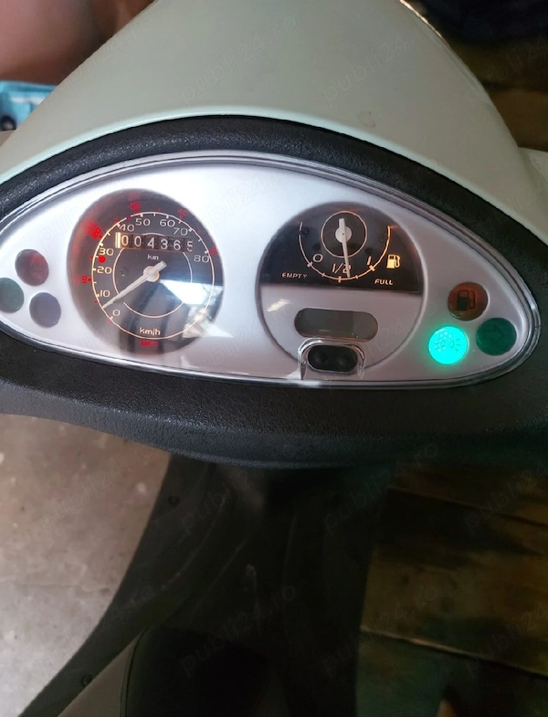 Piaggio Fly 4.400 km Impecabil 1.400