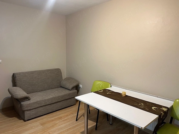 Apartamente 2 camere de închiriat — fotografia 1