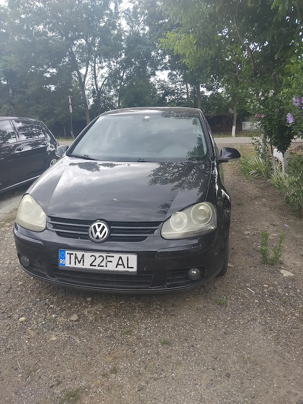 Vand golf 5 2005. 2l benzina