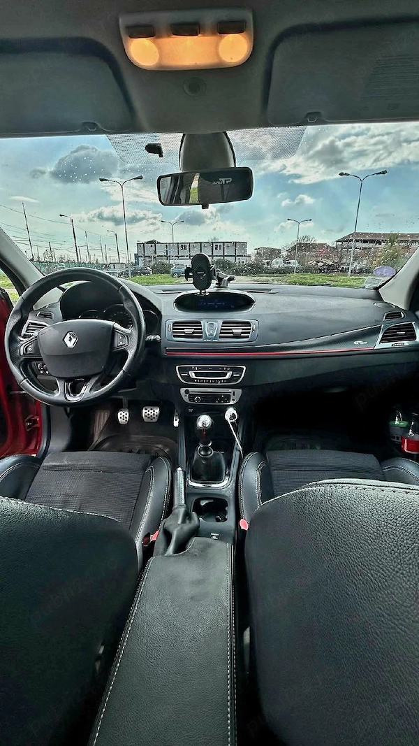 RENAULT Megane 2013 — imagine 3