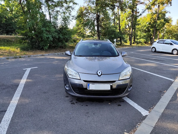 RENAULT Megane 2010 — imagine 2