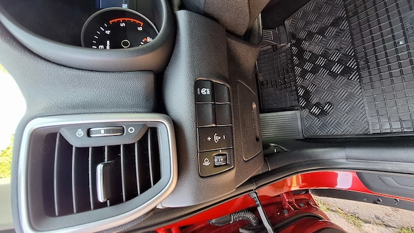 KIA Sportage 2021 — imagine 9