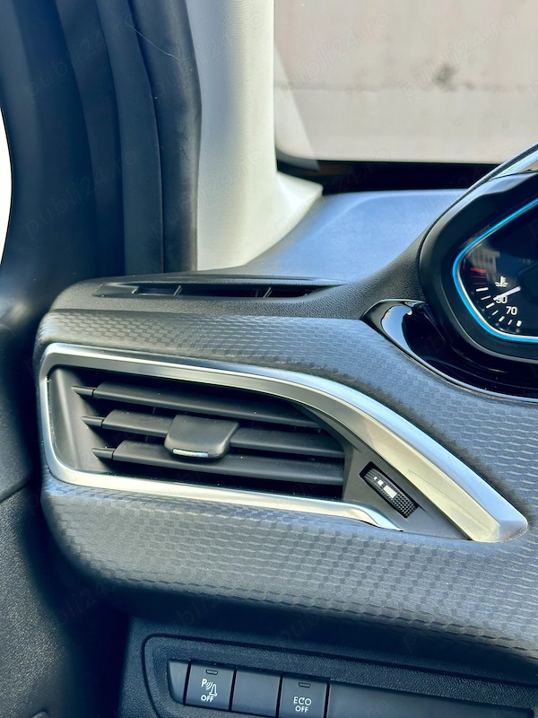 PEUGEOT 2008 2019 — imagine 8