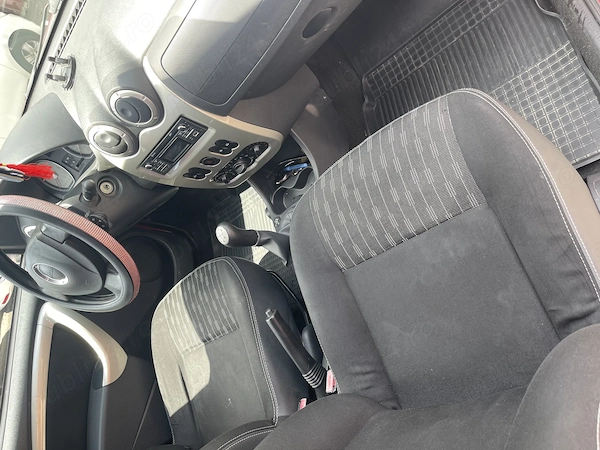 DACIA Sandero 2012 — imagine 2