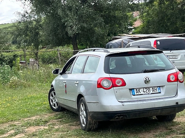VOLKSWAGEN Passat 2006 — imagine 2