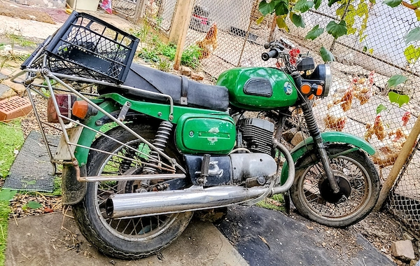 Vind Voshod motocicleta