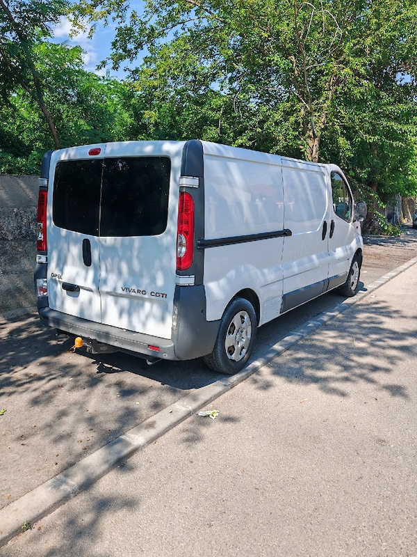 OPEL Vivaro 2014 — imagine 4
