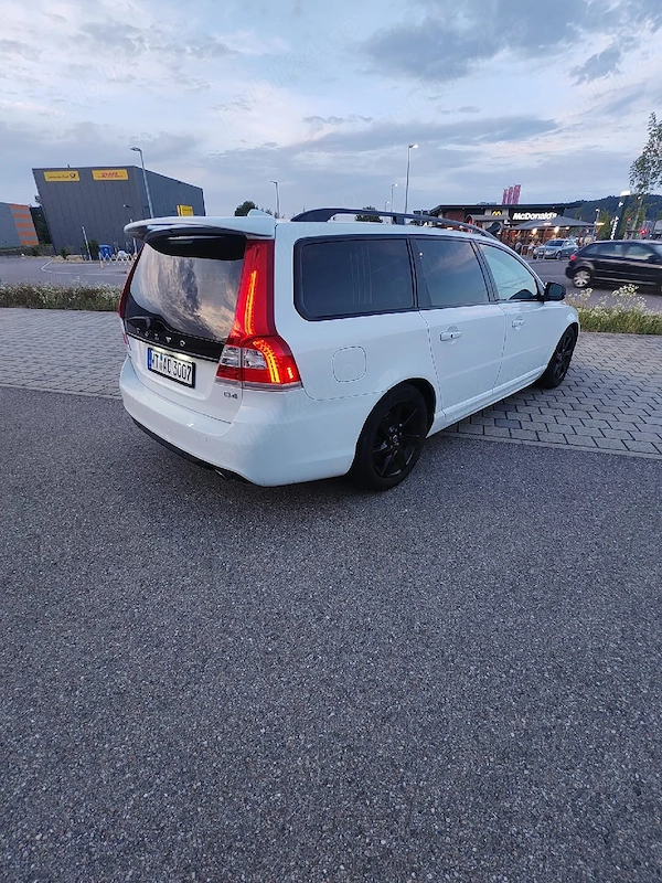 VOLVO V70 2014 — imagine 7