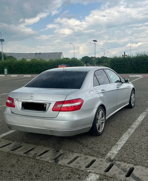MERCEDES-BENZ E-Class 2010 — imagine 4