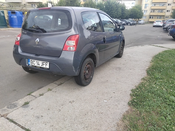 RENAULT Twingo