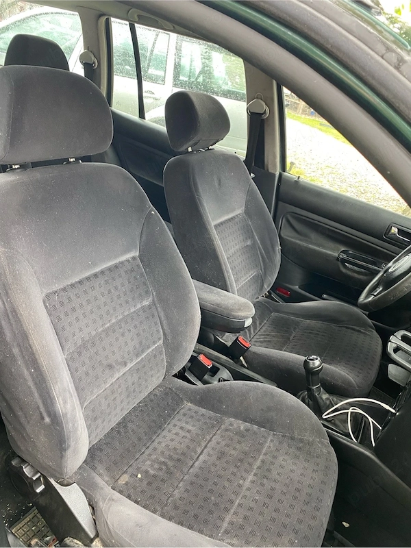 VOLKSWAGEN Golf 2004 — imagine 3