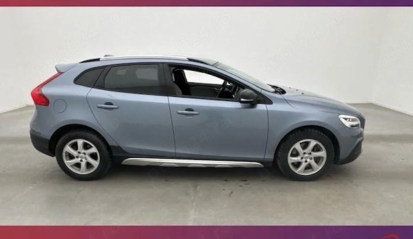 VOLVO V40 Cross Country 2017 — imagine 5
