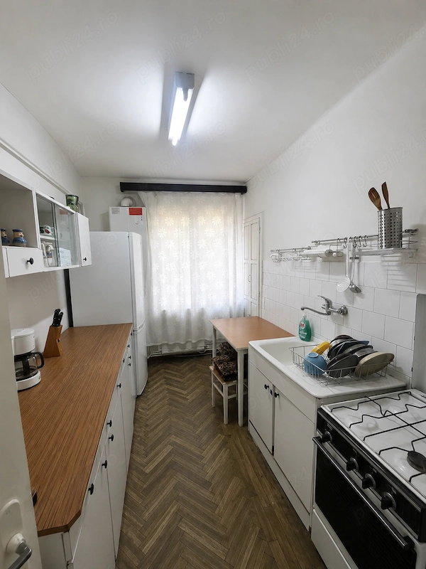 Apartament 2 camere decomandat | Bloc din cărămidă | Parter înalt | Zona OM | 2 boxe | Proprietar — fotografia 1