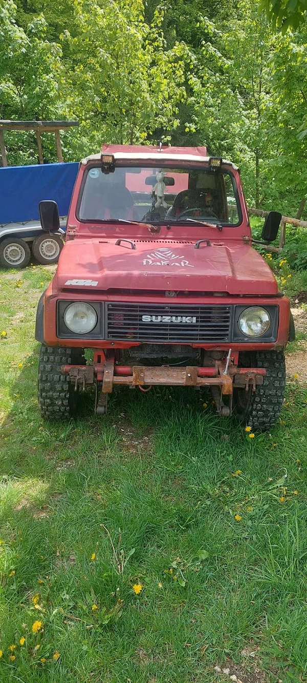 SUZUKI SJ