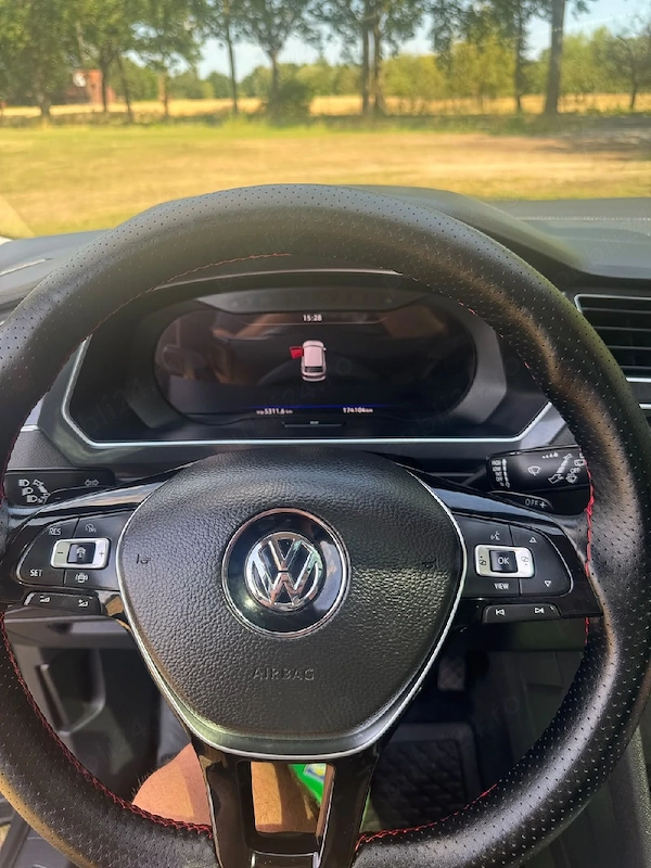 VOLKSWAGEN Tiguan Allspace 2018 — imagine 3
