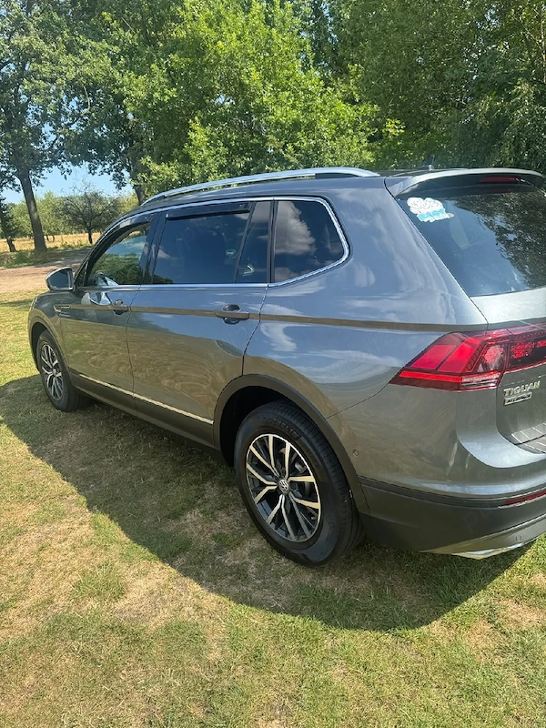 VOLKSWAGEN Tiguan Allspace 2018 — imagine 9
