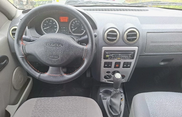 DACIA Logan