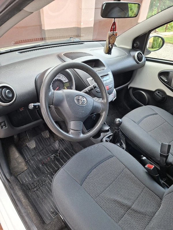 TOYOTA Aygo 2014 — imagine 3