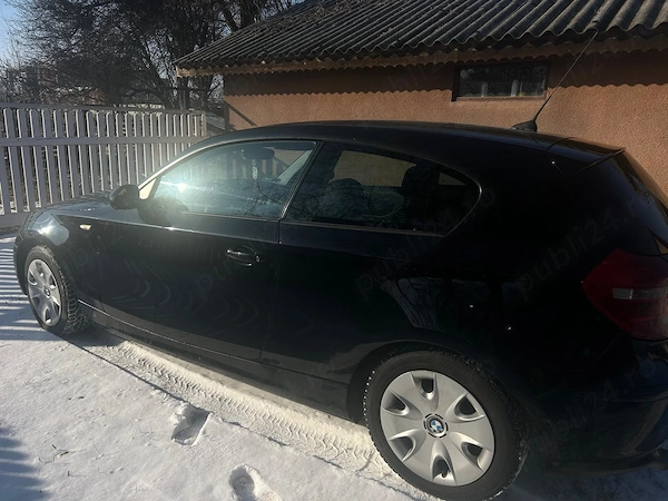 BMW 1 Series 2009 — imagine 6