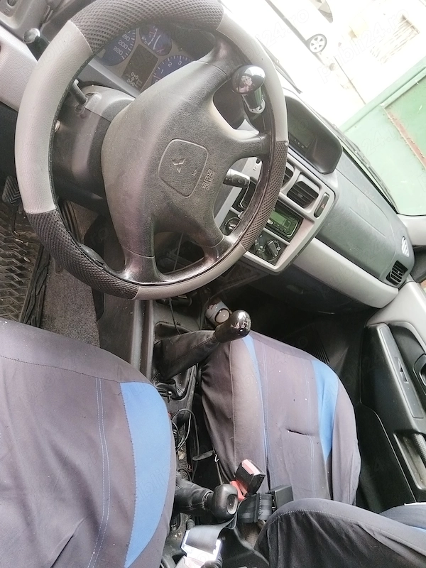 MITSUBISHI Pajero Pinin