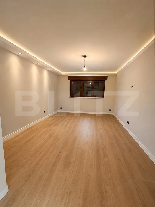 Apartament 3 camere, 2 băi, decomandat, 80 mp, zona Brazda lui Novac, Simplon — fotografia 1