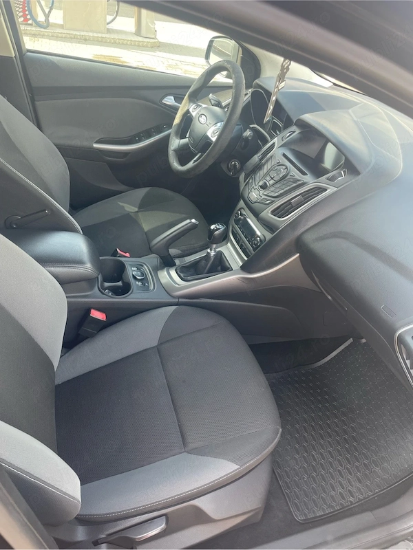 FORD Focus 2014 — imagine 5