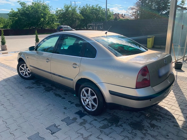 VOLKSWAGEN Passat 2003 — imagine 5