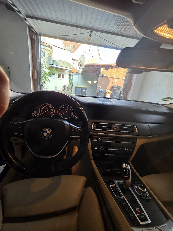 BMW 7 Series 2011 — imagine 2