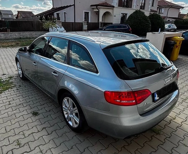 AUDI A4 2011 — imagine 3