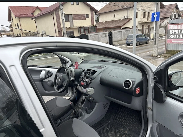 CITROËN C1 2011 — imagine 4