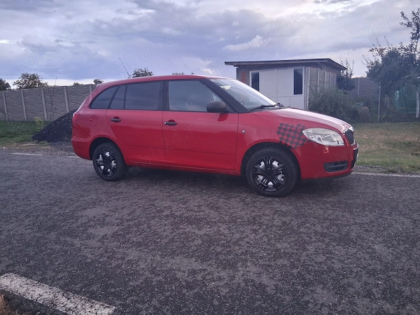 SKODA Fabia 2009 — imagine 4
