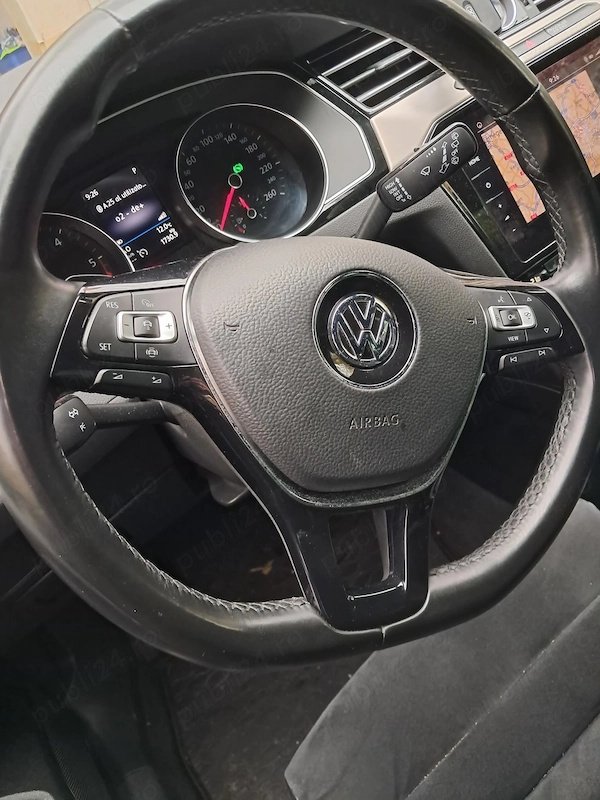 VOLKSWAGEN Passat 2019 — imagine 3