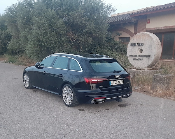 AUDI A4 2020 — imagine 3