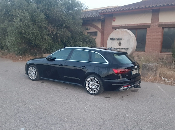 AUDI A4 2020 — imagine 2