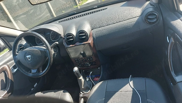 DACIA Duster 2012 — imagine 3
