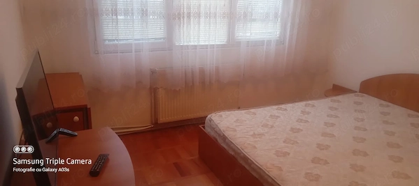 Închiriez apartament 2 camere in Resita — fotografia 1