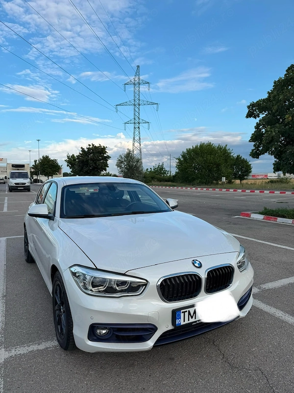 Vând BMW Seria 1 118i Sport Line, benzina, automat, LED, NAVI