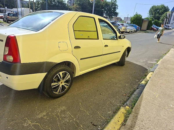 DACIA Logan