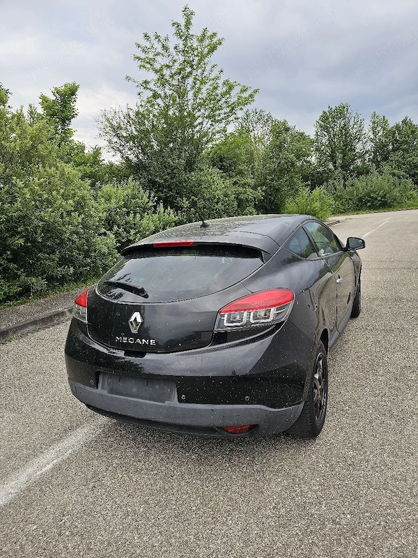 RENAULT Megane 2010 — imagine 3