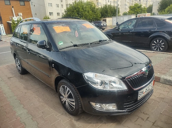 SKODA Fabia 2012 — imagine 2