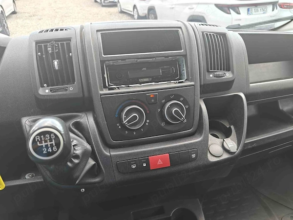 PEUGEOT Boxer 2022 — imagine 7