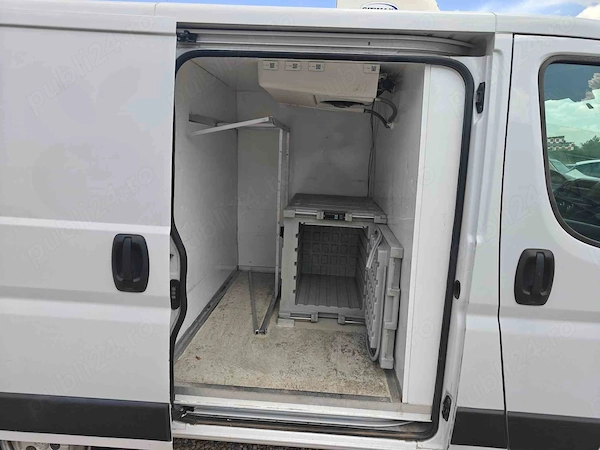 PEUGEOT Boxer 2022 — imagine 6