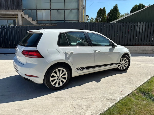 VOLKSWAGEN Golf 2018 — imagine 5