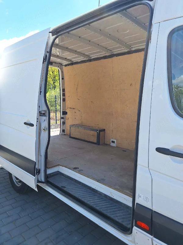 VOLKSWAGEN Crafter
