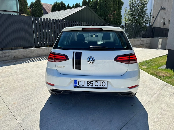VOLKSWAGEN Golf 2018 — imagine 3