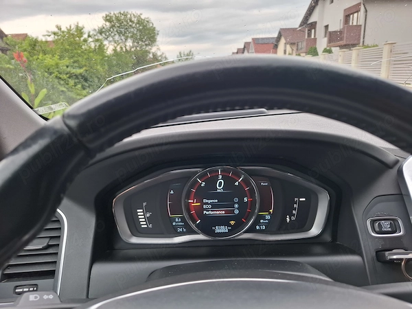 VOLVO XC60 2014 — imagine 9